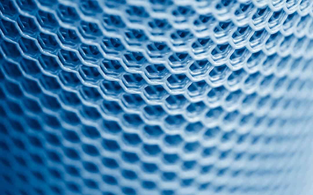 Carbon dioxide uses to make nanotubes
