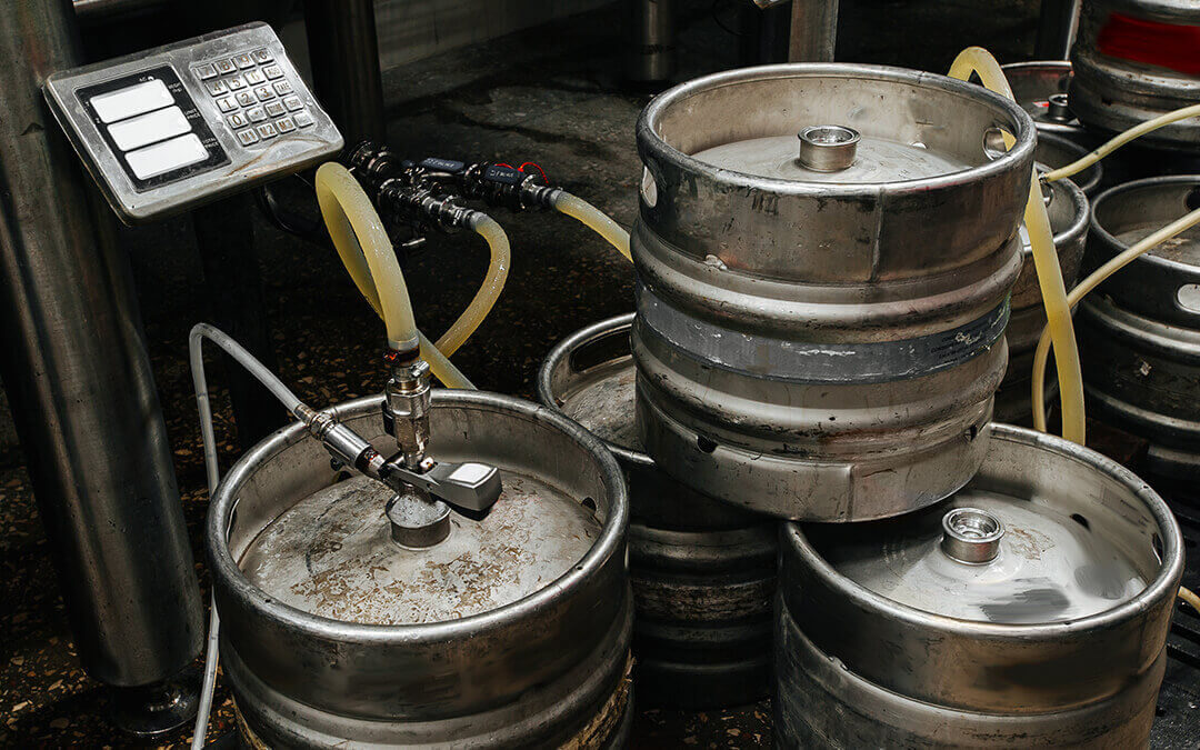 Using Carbon Dioxide for beverage preservation - beer kegs