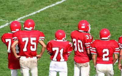 Why Do Football Players Wear Oxygen Masks on the Sidelines?